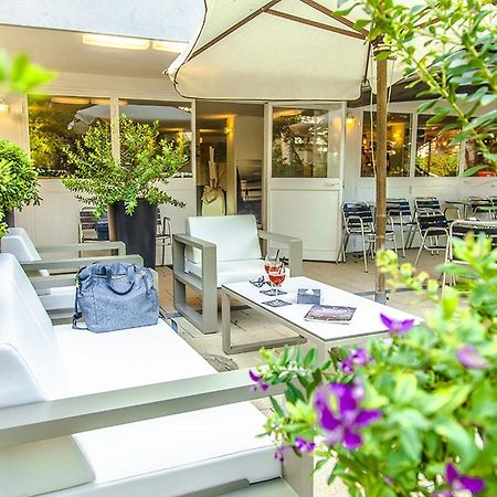 Hotel New Castle Cesenatico Exterior photo